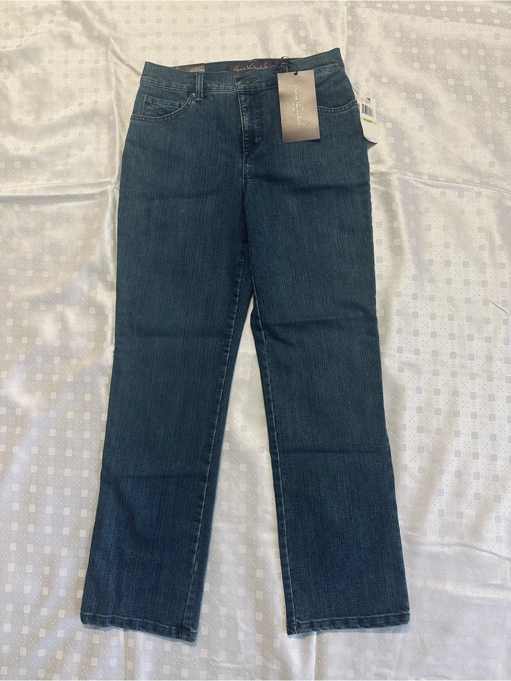 Gloria Vanderbilt Straight-Leg Jeans in Dark Blue Denim
